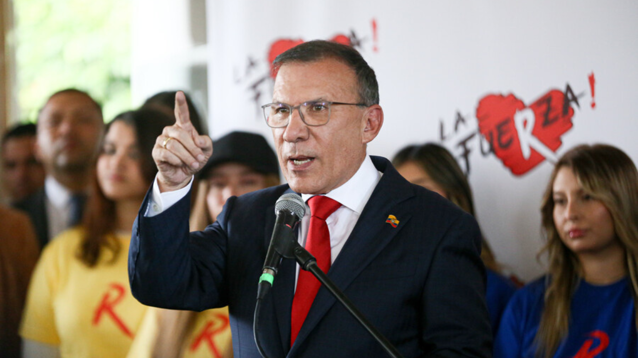 Precandidato presidencial Roy Barreras.