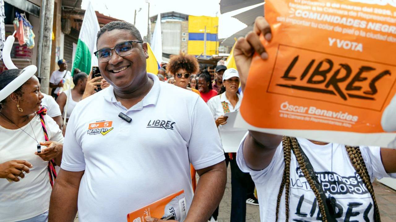Benavides recorri&oacute; diversos territorios del pac&iacute;fico para poder hacer su campa&ntilde;a con el pueblo afro. Cr&eacute;dito: Facebook - &Oacute;scar Benavides