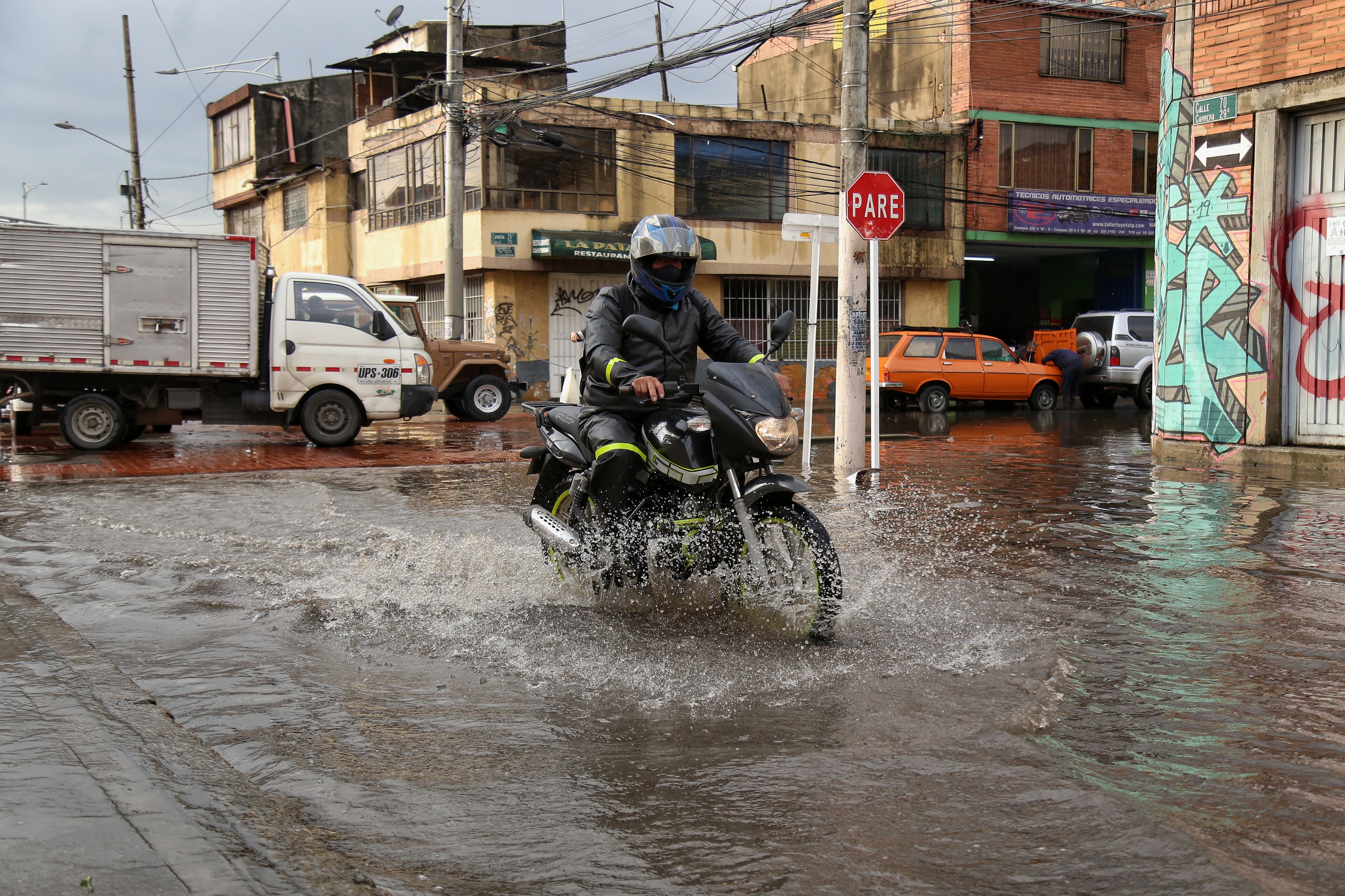 Ideam monitorea un frente frío que podría provocar lluvias, vientos fuertes y mayor oleaje en el Caribe colombiano