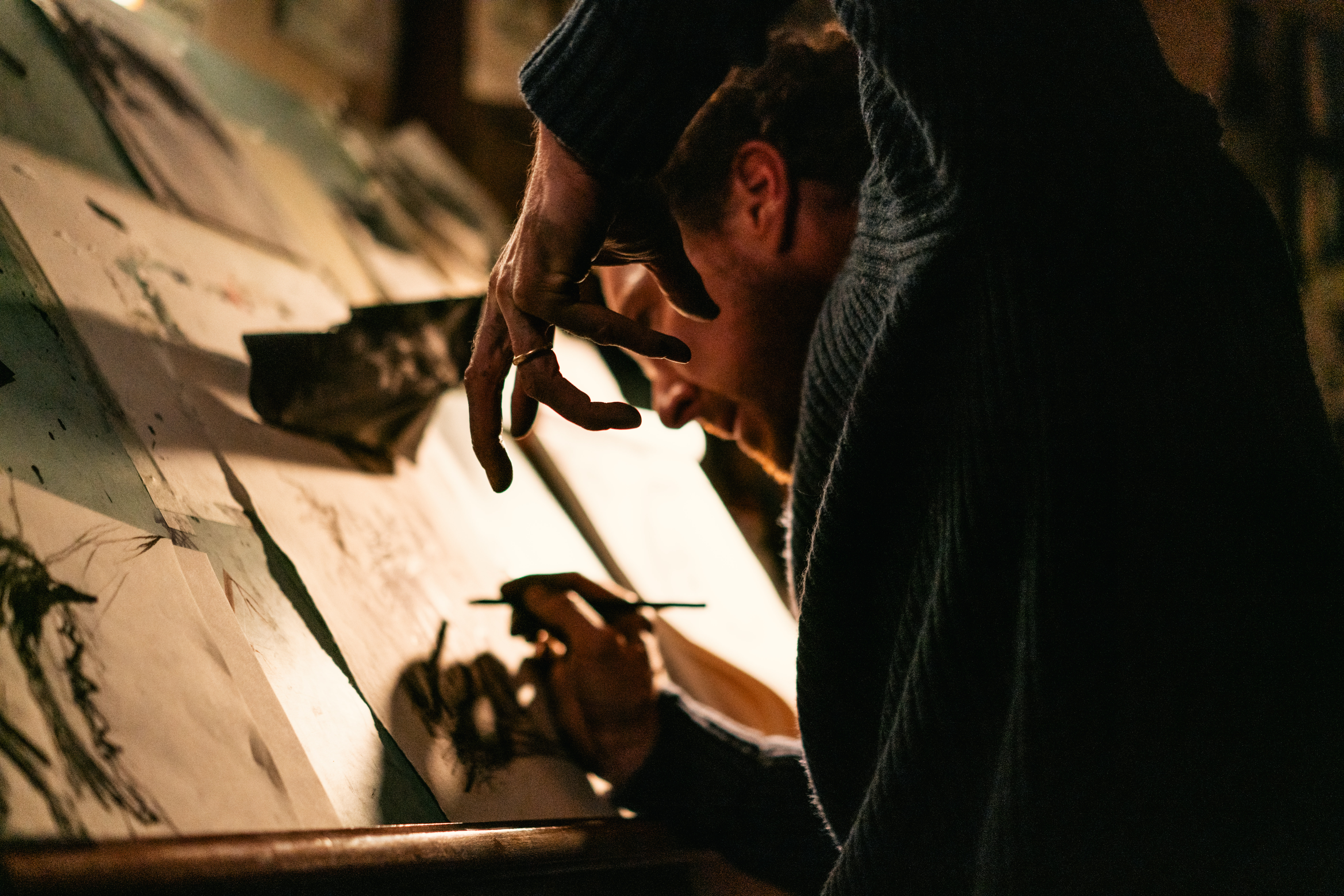 Benedict Cumberbacht representa al papá en la película  'Esa cosa con alas'