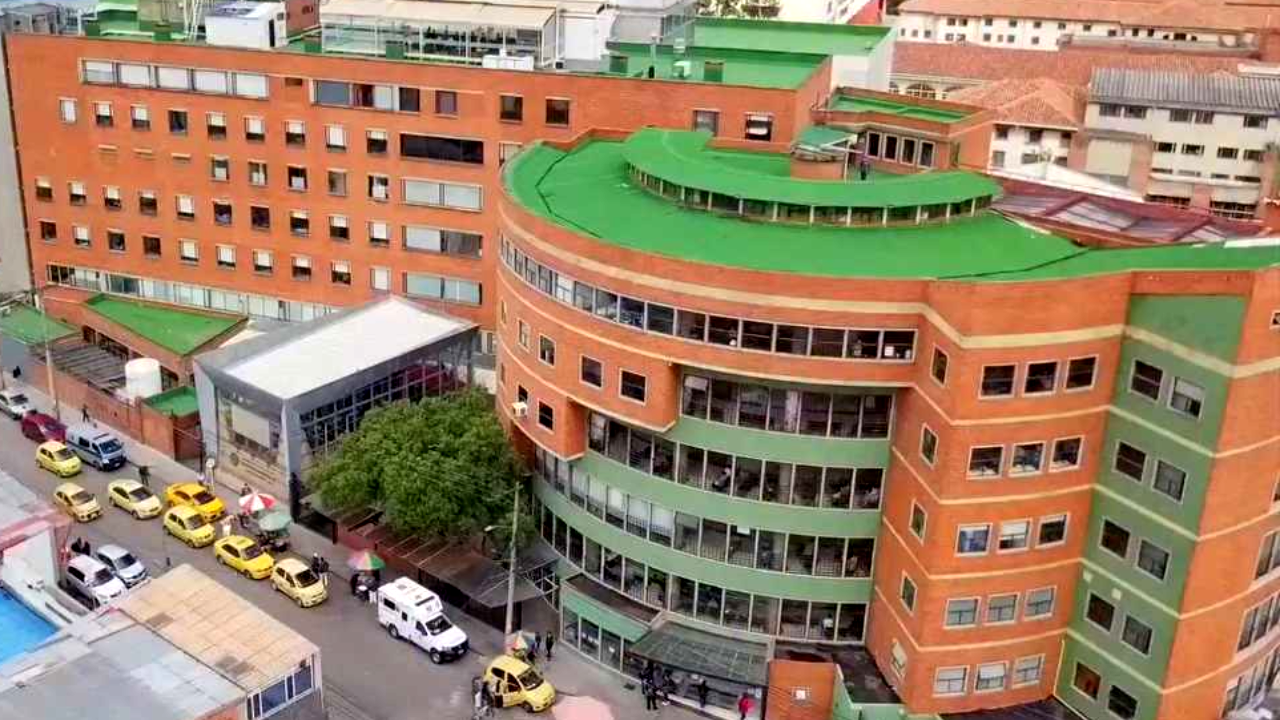 Fachada del Instituto Nacional de Cancerologia. Foto: captura de video