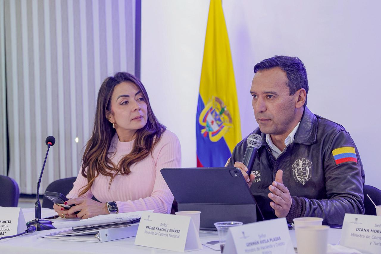 El ministro de Defensa, general retirado Pedro Sánchez destacó el trabajo en la frontera con Ecuador en la lucha contra las estructuras ilegales  y el narcotráfico.