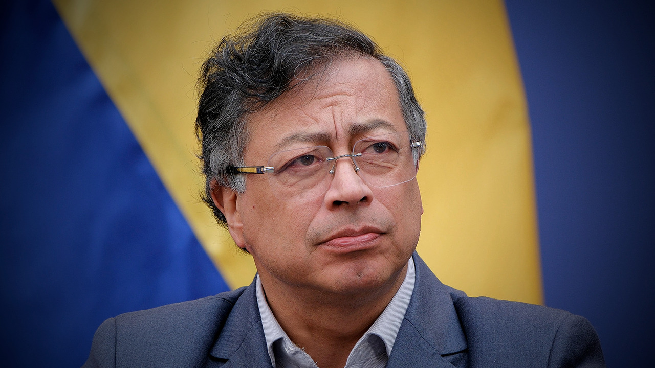 Amnist&iacute;a Internacional muestra una radiograf&iacute;a inquietante durante la administraci&oacute;n de Gustavo Petro. As&iacute;, por ejemplo, recuerda que la Fundaci&oacute;n Ideas para la Paz identific&oacute; 14 zonas en disputa entre grupos armados, el doble que al inicio del actual gobierno. Y que, seg&uacute;n la Oficina de la ONU para la Coordinaci&oacute;n de Asuntos Humanitarios (OCHA), en 2025 se registraron 2.794 hechos de violencia, de los cuales 1.390 afectaron directamente a la poblaci&oacute;n civil, impactando a m&aacute;s de 1,6 millones de personas. Foto: Ovidio Gonz&aacute;lez - Presidencia de la Rep&uacute;blica.
