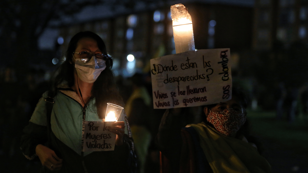 Las protestas de 2021 se vivieron no solo en las principales plazas, también en los barrios en los que los cacerolazos y velatones se hicieron populares.