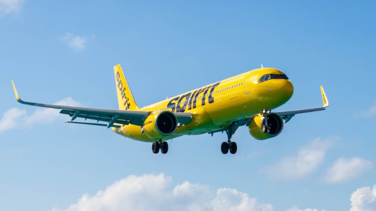 la aerolínea Spirit Airlines confirmó el cese inmediato de todas sus operaciones y cancelando los vuelos. Crédito: Redes sociales.