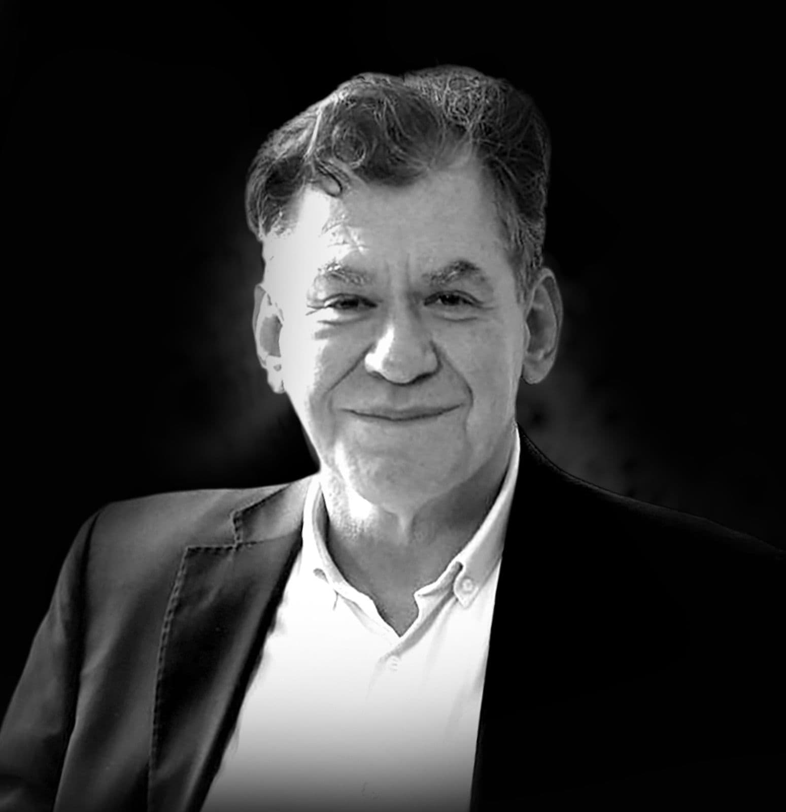 León León